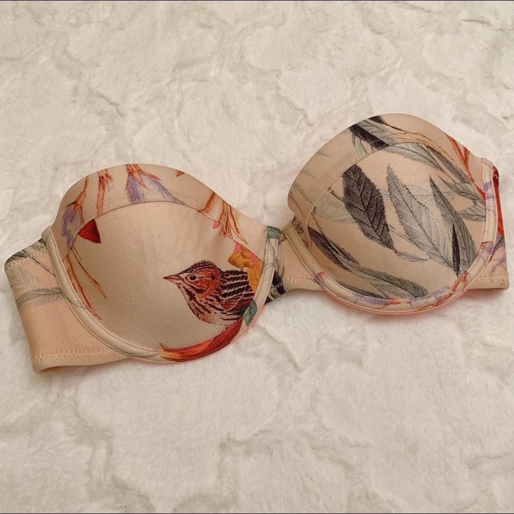 2 FOR $26 — TRIANGL bikini top 👙